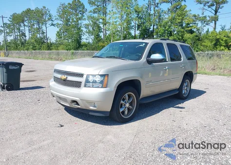 2013 Chevrolet Tahoe K1500 Ltz z USA, uszkodzony, nr VIN 1GNSKCE07DR187534